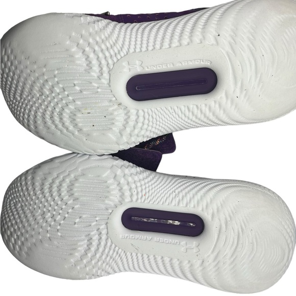 Under Armour Flow FUTR X Black History Month Basketball Shoes Unisex M8.5/W10 - Picture 3 of 4